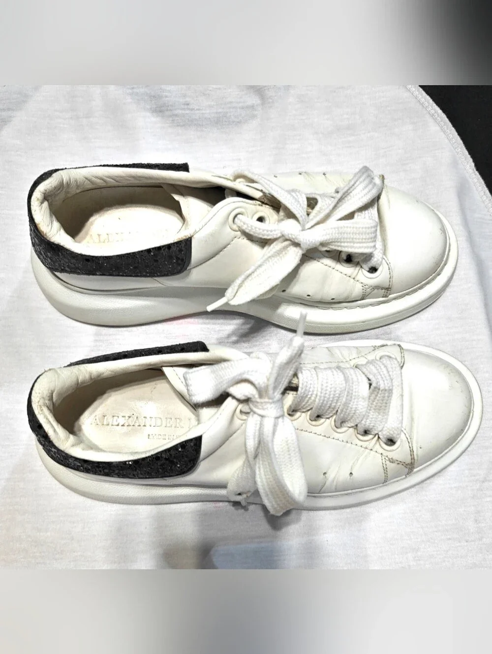 Alexander McQueen White Leather Platform Sneakers with Black Glitter Heel Tab - Picture 2 of 7